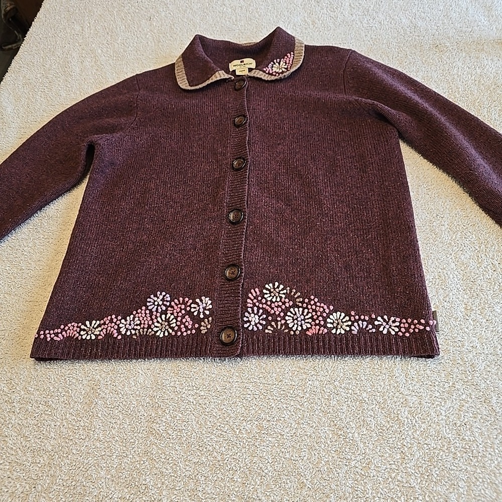 Woolrich Burgundy 100% Wool Button Down Cardigan Sweater 3D Flowers Women's Sz L
